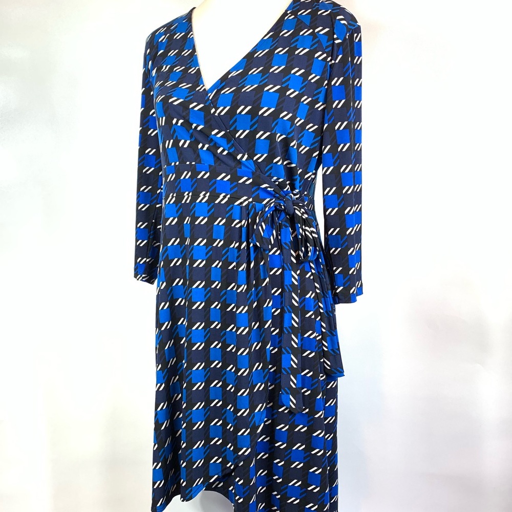 😍 NY&C Beautiful faux wrap dress
